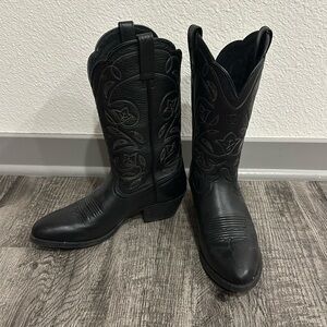 Ariat Cowboy Boots - Women’s 7